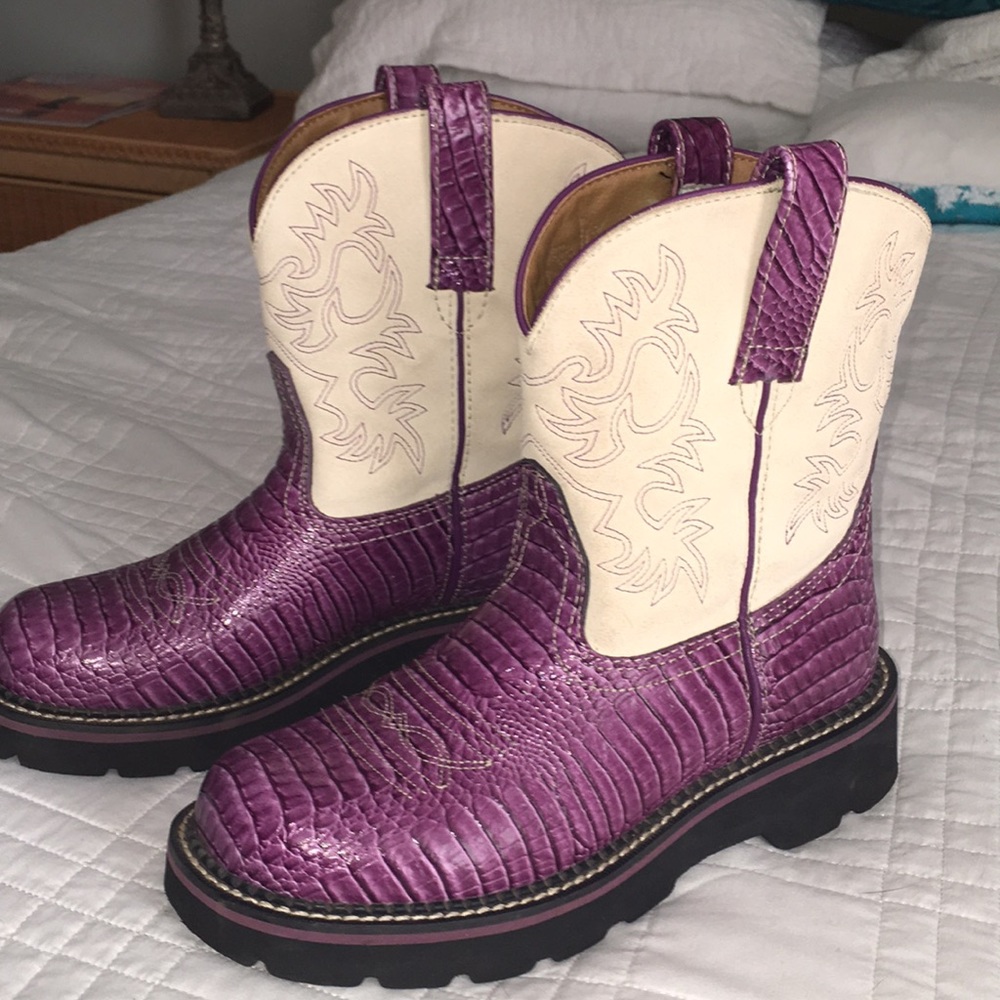 Fat baby boots